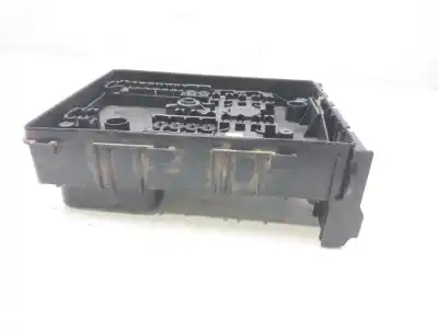 Автозапчасти б/у блок реле/предохранителей за volkswagen jetta (1k2) advance ссылки oem iam 1k1937503  