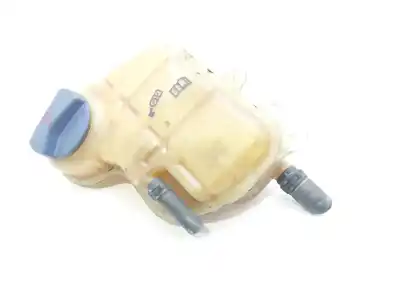 Pièce détachée automobile d'occasion vase d'expansion de liquide de refroidissement pour volkswagen passat b5.5 (3b3) 1.9 tdi références oem iam 8d0121403l  