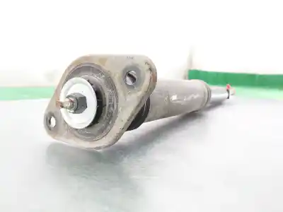 Second-hand car spare part right rear shock absorber for ssangyong korando limited 4x2 oem iam references 4530134000