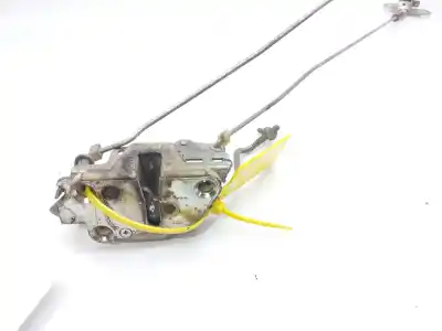 Second-hand car spare part FRONT RIGHT DOOR LOCK for SUZUKI SAMURAI (SJ)  OEM IAM references 8220182C00000  