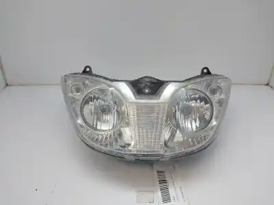 Автозапчасти б/у правая фара за piaggio (vespa) x8 x8 200 ссылки oem iam e1350r000928  