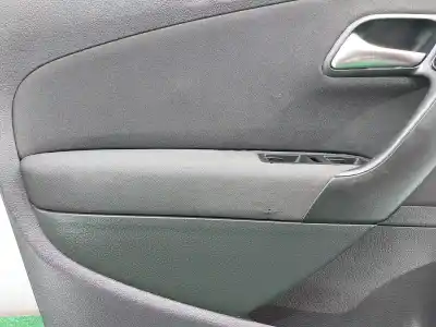 Second-hand car spare part left front door trim for volkswagen polo v (6r1, 6c1) 1.4 (6r1) oem iam references 6r4867011j  