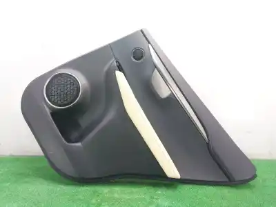 Pezzo di ricambio per auto di seconda mano rivestimento porta posteriore destro per lexus nx (az10) 300h 2wd 155 cv / 114 kw riferimenti oem iam 6763078020l2