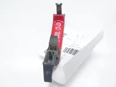 Автозапчасти б/у наружная рукоятка передняя справа за audi a2 (8z) 1.4 tdi (66kw) 90 cv / 66 kw ссылки oem iam 3b0837207  