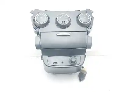 Second-hand car spare part climate control for ssangyong korando limited 4x2 oem iam references 6871034101  