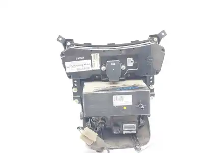 Second-hand car spare part climate control for ssangyong korando quartz 4x2 oem iam references 6871034101  