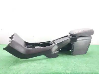 Pezzo di ricambio per auto di seconda mano bracciolo centrale per volvo v40 kinetic riferimenti oem iam 31389451  