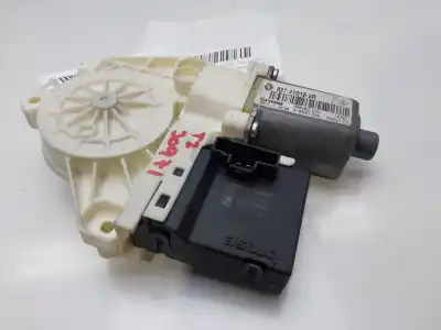 Автозапчастина б/у ДВИГ СКЛА ЗАДНЕ ЛІВО для RENAULT MEGANE III BERLINA 5 P  Посилання на OEM IAM 827310185R  