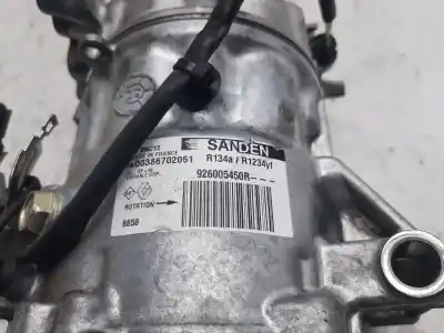 Peça sobressalente para automóvel em segunda mão compressor de ar condicionado a/a a/c por renault captur ii zen referências oem iam 926005450r  