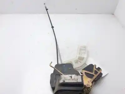 Second-hand car spare part REAR RIGHT DOOR LOCK for KIA SPORTAGE  OEM IAM references 814211F010  