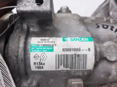 Second-hand car spare part AIR CONDITIONING COMPRESSOR for RENAULT CLIO III  OEM IAM references 8200819568  