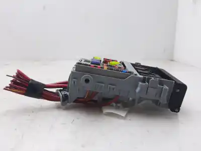 Peça sobressalente para automóvel em segunda mão caixa de fusíveis e relés por opel astra j lim. selective referências oem iam 13222786