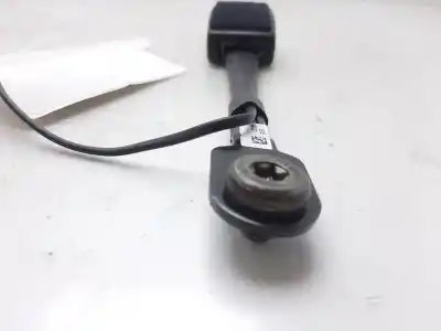 Peça sobressalente para automóvel em segunda mão chicote / encaixe cinto segurança dianteiro direito por opel astra j lim. selective referências oem iam 13367895