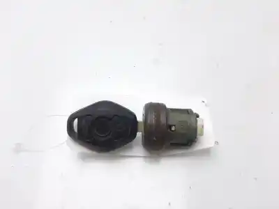 Pièce détachée automobile d'occasion COMMUTATEUR D'ALLUMAGE pour BMW SERIE 3 BERLINA (E46)  Références OEM IAM 61358363099  