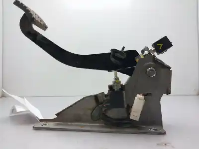 İkinci el araba yedek parçası debriyaj için kia rio basic oem iam referansları 328001w050  