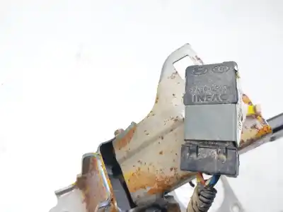 Peça sobressalente para automóvel em segunda mão pedal de travão por kia rio basic referências oem iam 328001w050