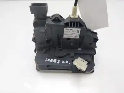 Second-hand car spare part front right door lock for opel corsa e selective oem iam references 13431840  