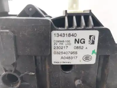 Second-hand car spare part front right door lock for opel corsa e selective oem iam references 13431840  
