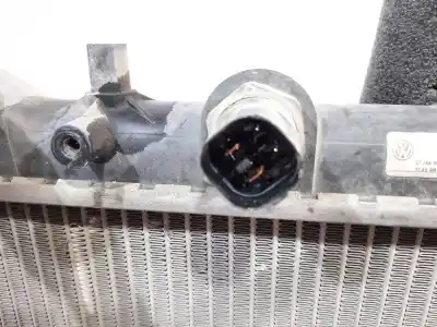 Автозапчастина б/у ВОДЯНИЙ РАДІАТОР для VOLKSWAGEN GOLF IV BERLINA (1J1)  Посилання на OEM IAM 1J0121253J  