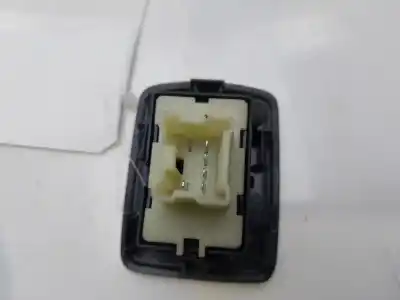 Second-hand car spare part right front power window switch for renault kangoo profesional oem iam references 8200548968  