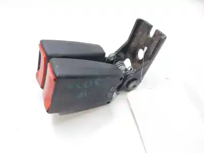 Автозапчасти б/у крюк для ремня задний правый за ford fiesta vi (cb1, ccn) 1.5 tdci ссылки oem iam 8v51a613k21ac