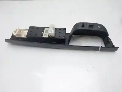 Second-hand car spare part left front power window switch for kia ceed active 116 cv / 85 kw oem iam references 823511h010  