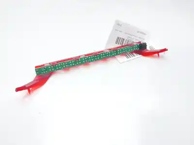 Peça sobressalente para automóvel em segunda mão farolim de travão central por bmw serie 1 berlina (e81/e87) 116i referências oem iam 63256931397