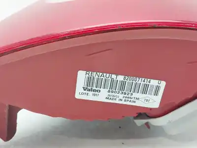 Автозапчасти б/у правый задний фонарь за renault clio ii fase ii (b/cb0) pack authentique 58 cv / 43 kw ссылки oem iam 8200071414