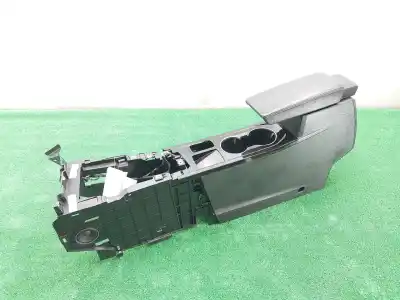 Автозапчастина б/у центральний подлокник для renault arkana (eu version) zen 142 cv / 105 kw посилання на oem iam 969205708r  