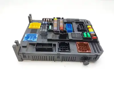 Peça sobressalente para automóvel em segunda mão centralina bsi por citroen c4 picasso live edition 131 cv / 96 kw referências oem iam 9819851380