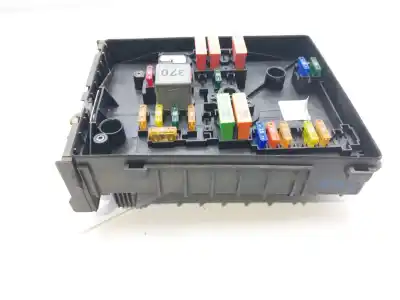Second-hand car spare part fuse box unit for skoda yeti (5l) 2.0 tdi oem iam references 1k0937125d  