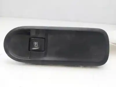 Second-hand car spare part RIGHT FRONT POWER WINDOW SWITCH for DACIA DUSTER II  OEM IAM references 809601386R  