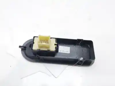Peça sobressalente para automóvel em segunda mão botão / interruptor elevador vidro dianteiro direito por dacia duster ii prestige 109 cv / 80 kw referências oem iam 809601386r  