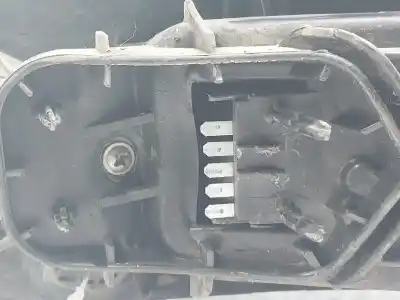 Pezzo di ricambio per auto di seconda mano luci posteriori destra per opel corsa c (x01) 1.0 (f08, f68) riferimenti oem iam 09114337  