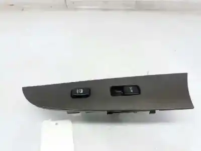 Second-hand car spare part right front power window switch for lexus is200 (ds2/is2) 220d oem iam references 8403053020  