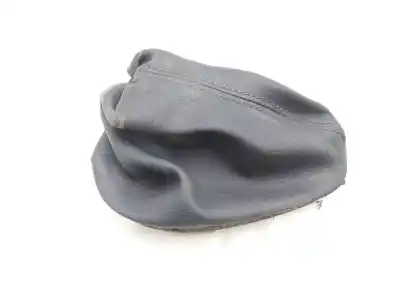 Pièce détachée automobile d'occasion soufflet de levier de vitesses pour renault clio ii fase ii (b/cb0) community références oem iam 8200071449  