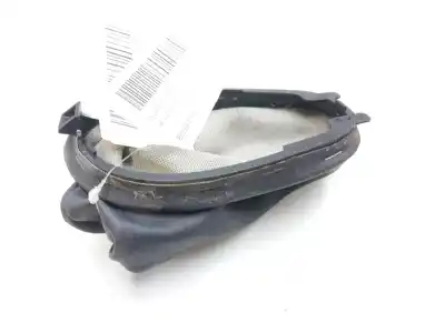 Pièce détachée automobile d'occasion soufflet de levier de vitesses pour renault clio ii fase ii (b/cb0) community références oem iam 8200071449  