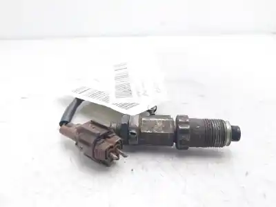 Second-hand car spare part injector for nissan terrano/terrano.ii (r20) s oem iam references kca17s102  