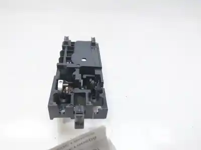 Second-hand car spare part interior left rear handle for toyota corolla (e12) 2.0 d-4d linea sol berlina oem iam references 6920613020b0  