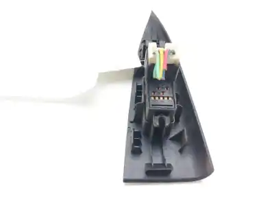 Second-hand car spare part rear right power window switch for nissan note (e11e) acenta oem iam references 25411ed008  