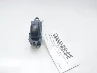 Pièce détachée automobile d'occasion commande de lève vitre arrière droit pour daewoo tacuma se références oem iam 96190777