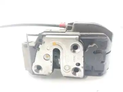 Second-hand car spare part front right door lock for nissan note (e11e) acenta oem iam references 805009u10c