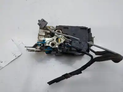 Peça sobressalente para automóvel em segunda mão fechadura da porta traseira direita por chevrolet kalos 1.2 s (d/a) referências oem iam 96260996