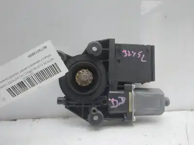Pièce détachée automobile d'occasion MOTEUR LÈVE VITRE AVANT DROIT pour RENAULT MEGANE III SPORT TOURER  Références OEM IAM 807301396R  