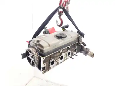 Pièce détachée automobile d'occasion culasse du moteur pour peugeot 206 berlina 1.4i 75 x-line références oem iam 9634005110  