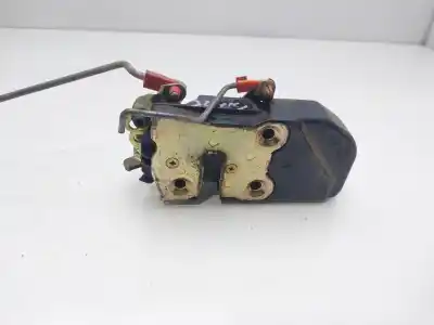 Second-hand car spare part left front door lock for chrysler pt cruiser (pt_) 2.2 crd oem iam references 05067135ac