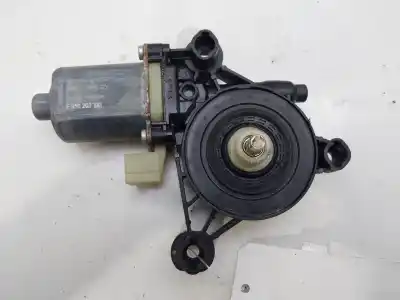 Peça sobressalente para automóvel em segunda mão MOTOR ELEVADOR VIDRO DIANTEIRO DIREITO por VOLKSWAGEN GOLF VII LIM. (5G1)  Referências OEM IAM 5Q0959802  