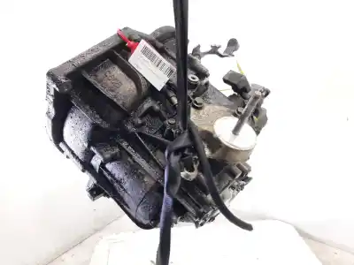 Second-hand car spare part gearbox for fiat stilo multi wagon (192_) 1.9 d multijet oem iam references 192a8000  5 velocidades