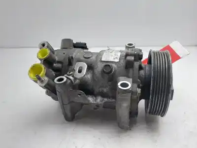 Second-hand car spare part AIR CONDITIONING COMPRESSOR for PEUGEOT 208 (P2)  OEM IAM references 9827850380  