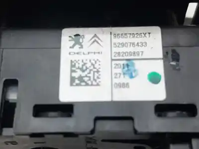 Peça sobressalente para automóvel em segunda mão botão / interruptor elevador vidro traseiro direito por citroen c4 lim. exclusive referências oem iam 96657926xt  